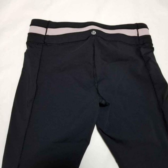 Lululemon Black Splatter Print Give Me QI Cropped Luon Leggings Pink Size 6 - Picture 4 of 8